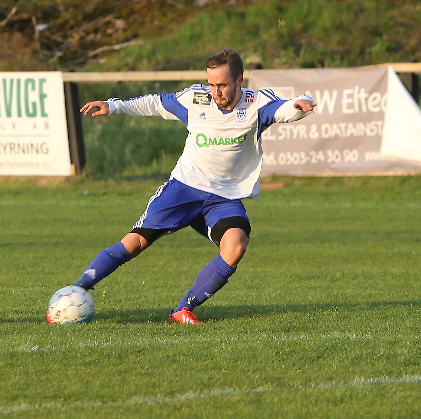 ÄIK vann med 15-0