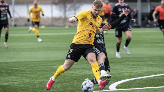 Oliver Åkerman kapas