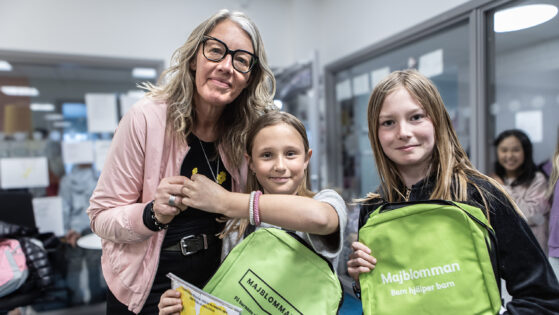 v1525 Majblomman Nödingeskolan Nina Lundahl, Matilda Strindeborn & Ines Lundgren copy