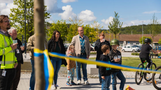 v2225 Invigning Fjärilen Ale Torg-25