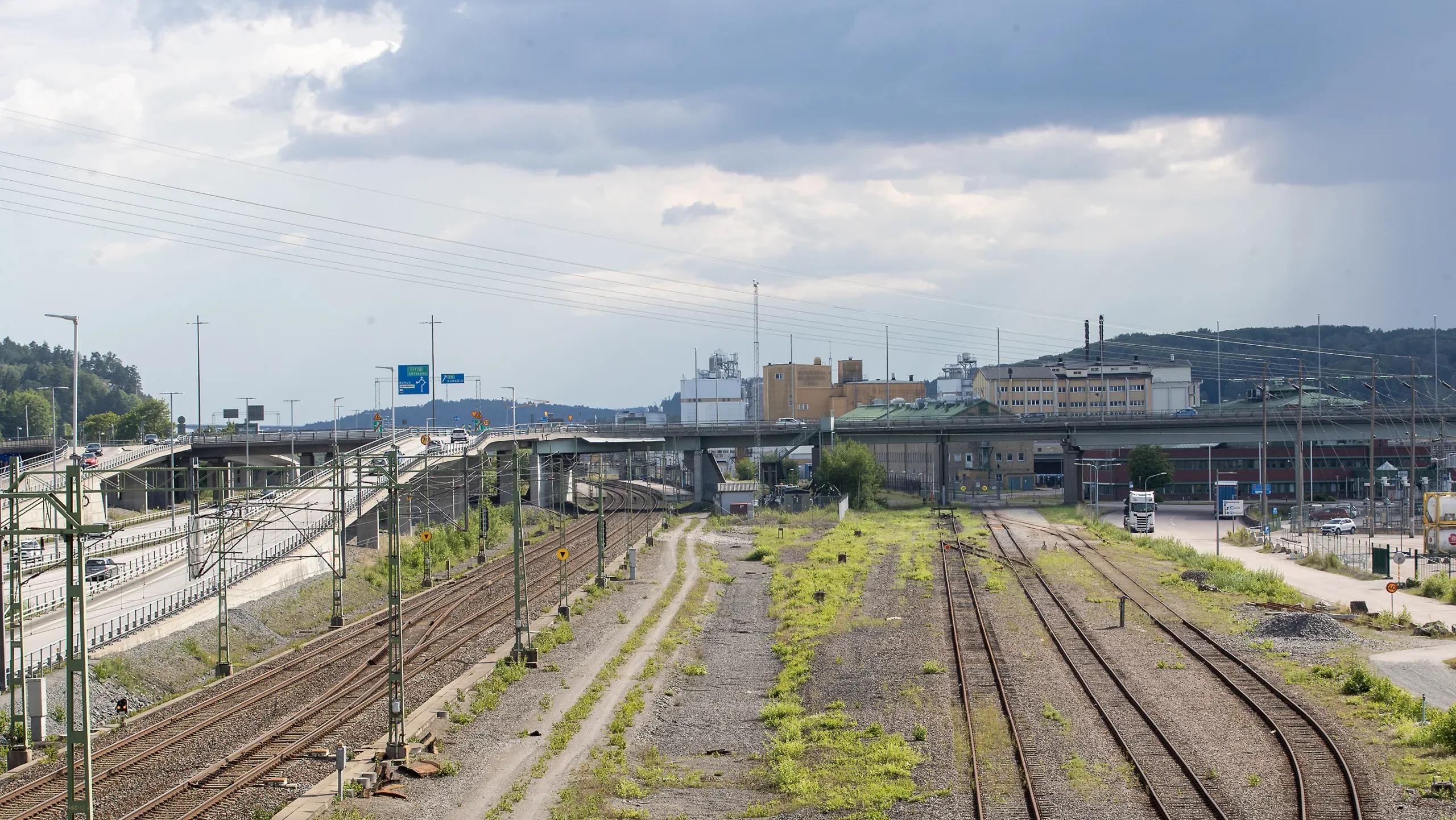 Jordfallsbron avstängd två nätter
