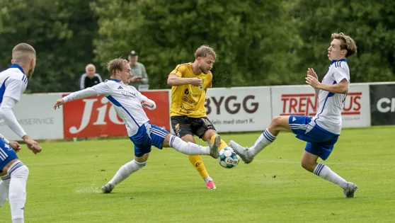 Oliver Åkerman blockas