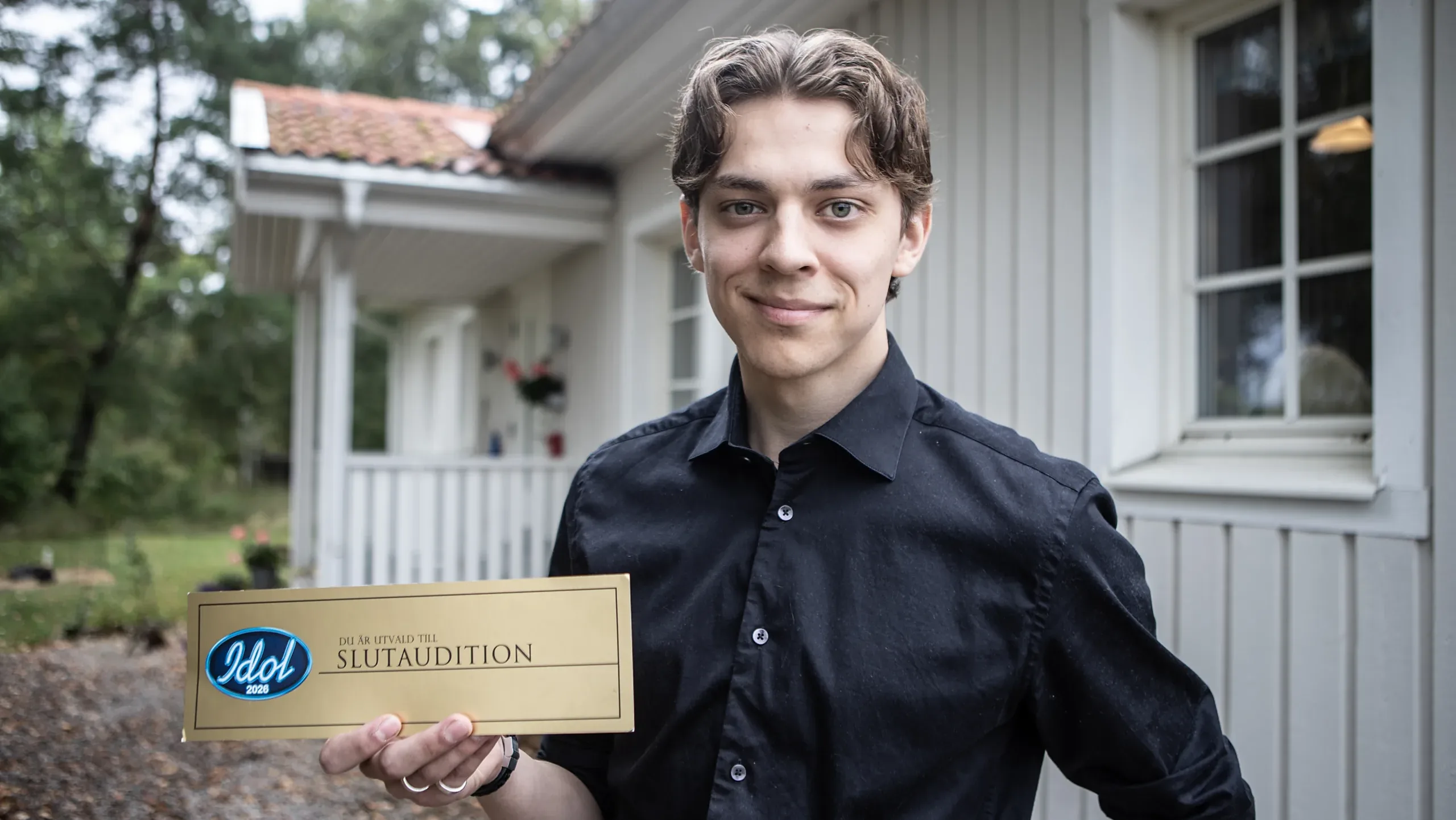 Alfred gick genom rutan